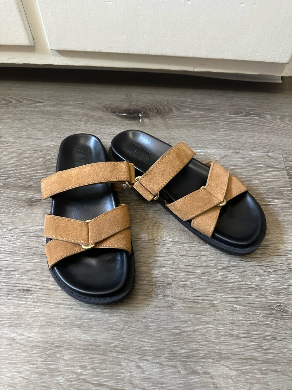 Zara Men's Tan Suede Cross-Strap Sandals with Black Sole